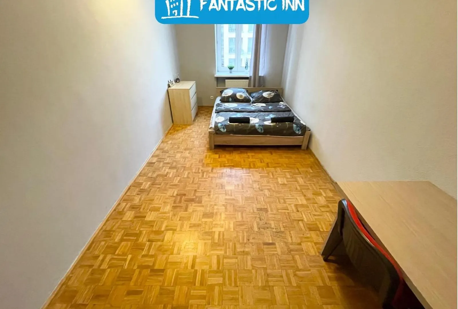 Fantastic Waw - G Room 1 Warsaw 0*,  Poland